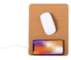 Подложка за мишка с безжично зарядно устройство Relium