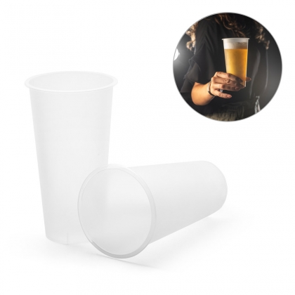 Пластмасови чаши