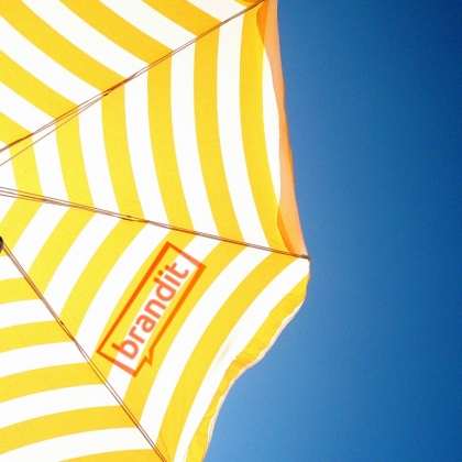 Чадъри за слънце